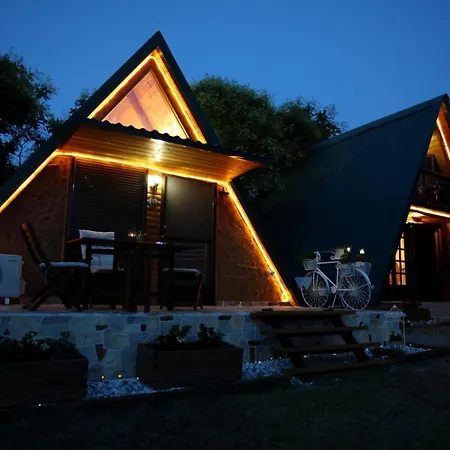Heartland Handmade Wooden * Ormos (Thessaloniki)