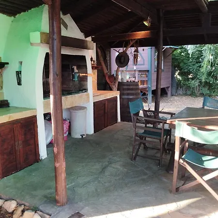 Chalet Heartland Handmade Wooden *